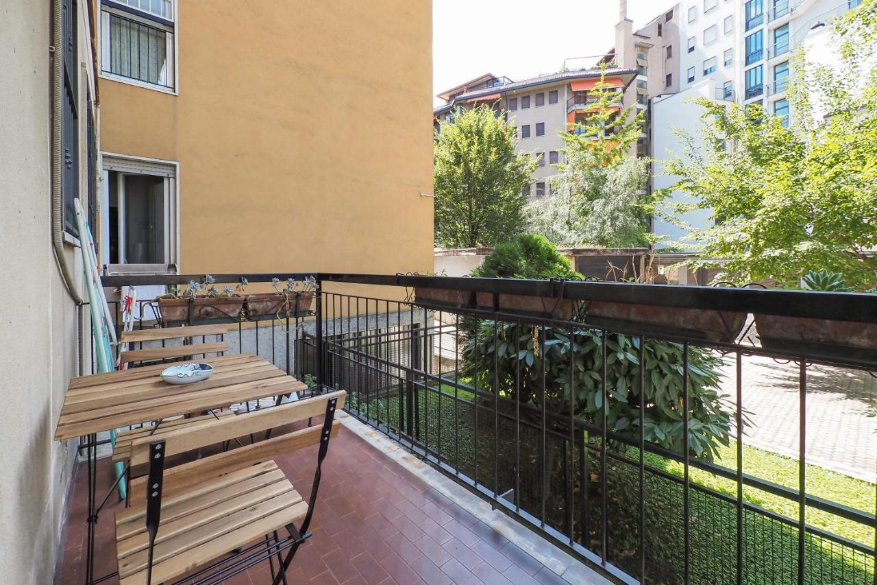 Apartamento Primopiano - Tolmezzo Milán Exterior foto